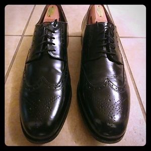 Mens dress shoes